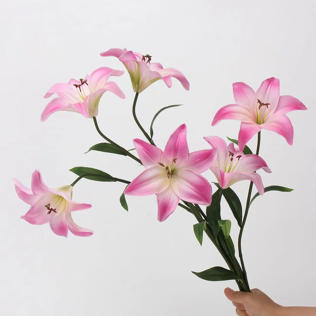 The application of wedding flower decors